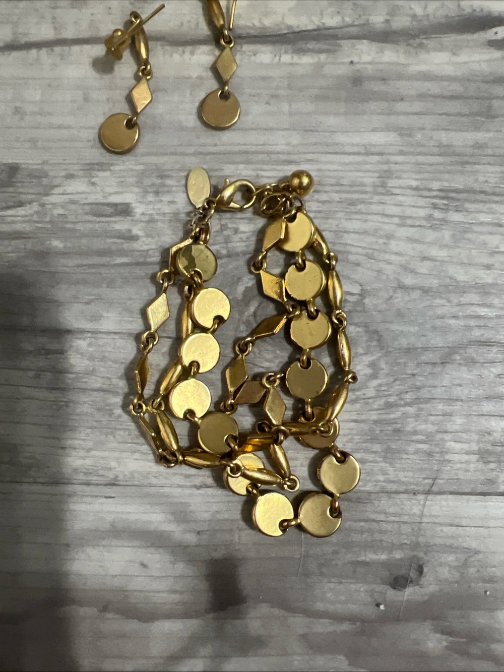 Premier Designs Gold Rush Layered Necklace, Bracelet & Dangle Earrings - Picture 7 of 8